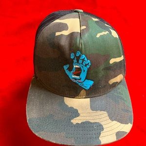 Camo Santa Cruz hat